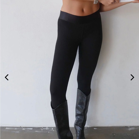 NWOT The Range Stirrup Ribbed Leggings Black Size Small Revolve - Picture 8 of 12